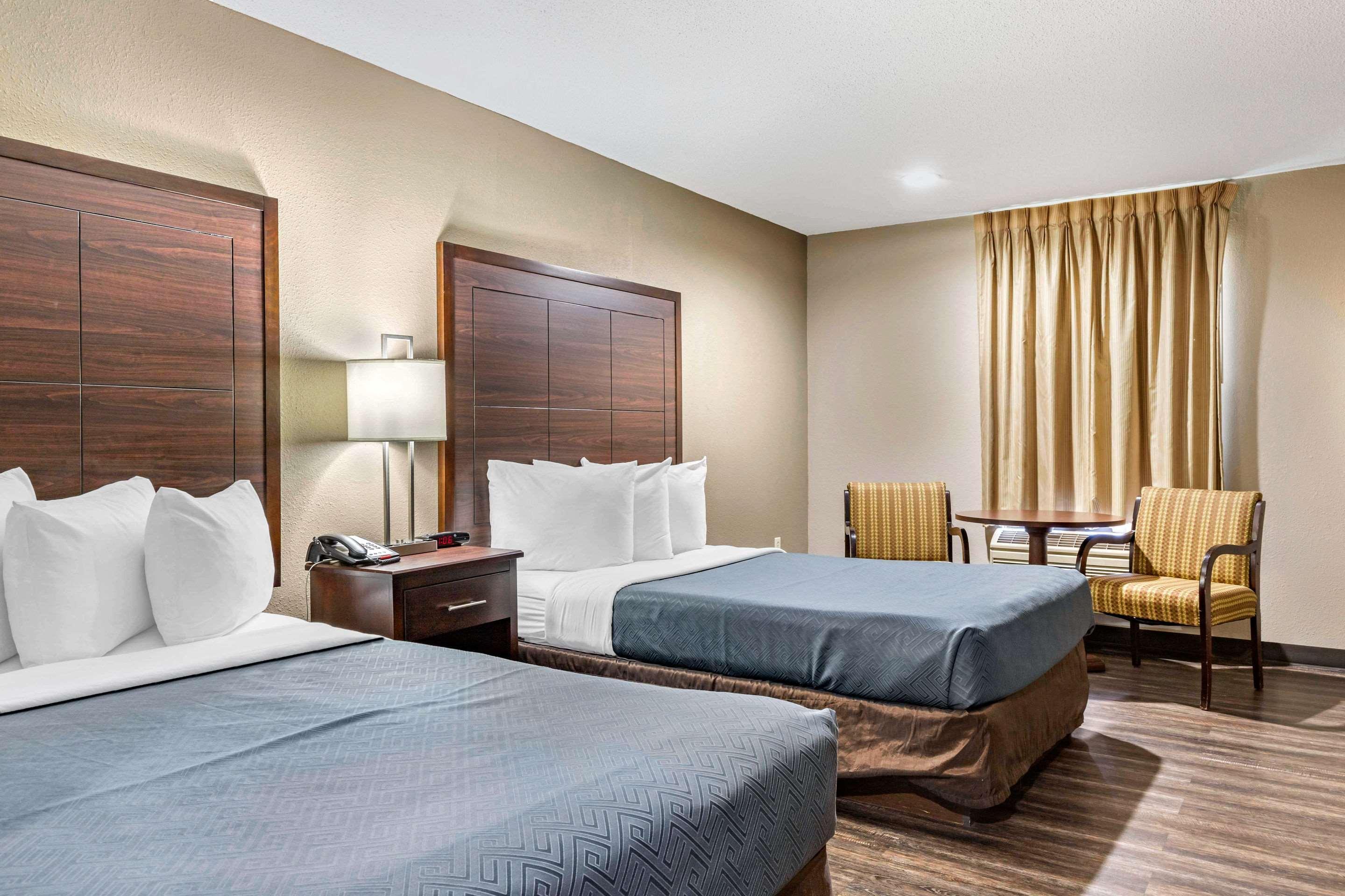 Econo Lodge Флоренс Экстерьер фото