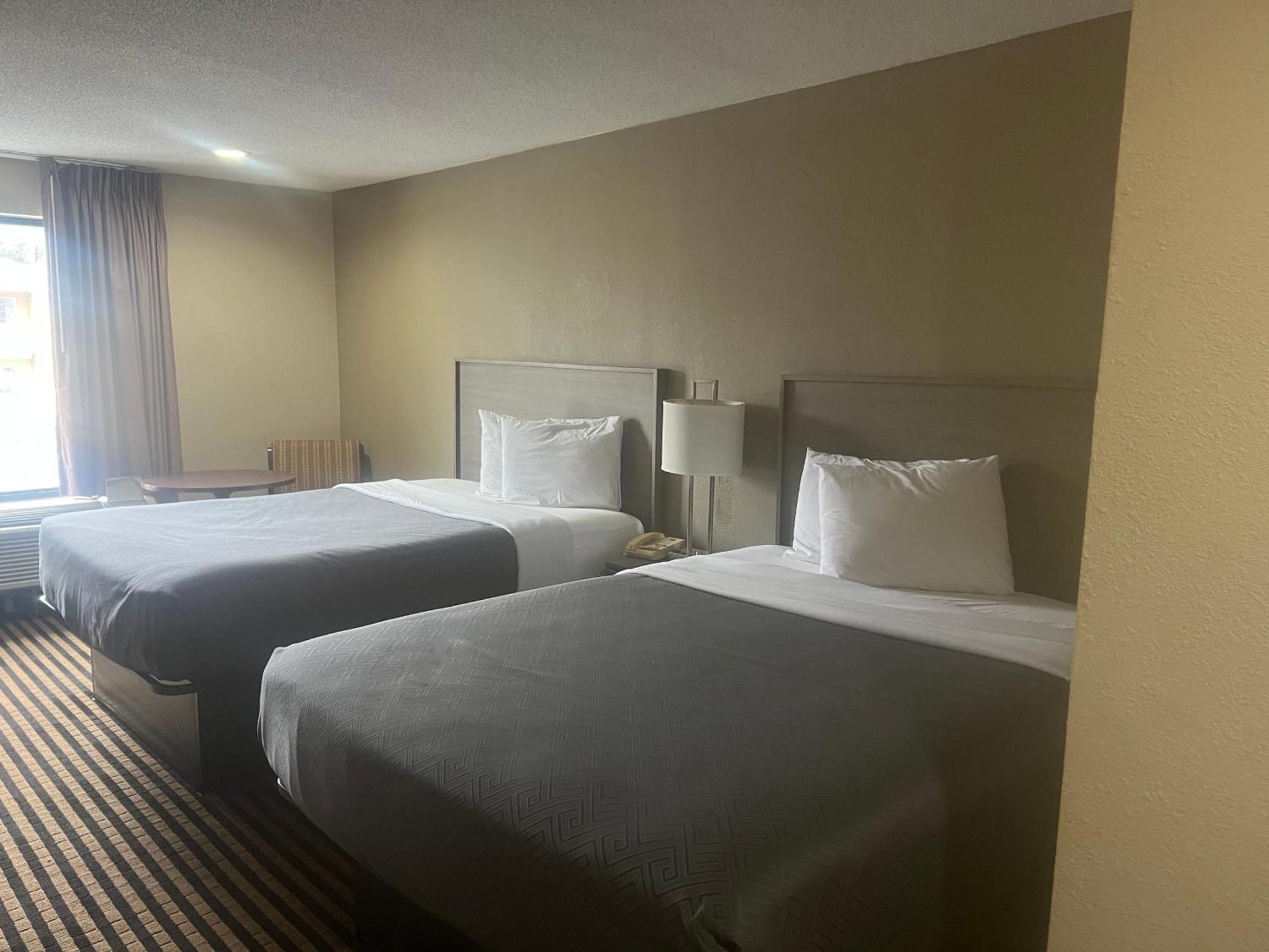 Econo Lodge Флоренс Экстерьер фото